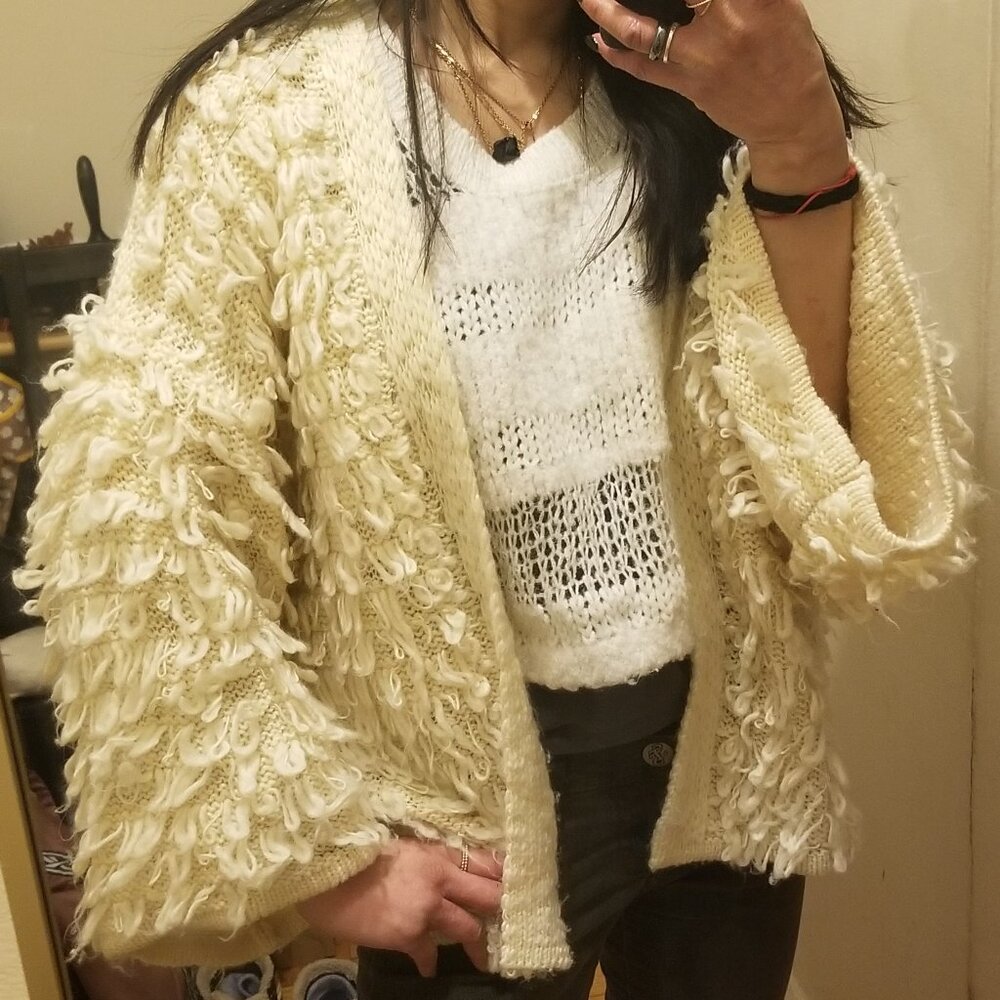Anthropologie Akemi + Kin One Size Open Front Ivory Cardigan Sweater Loop Fringe